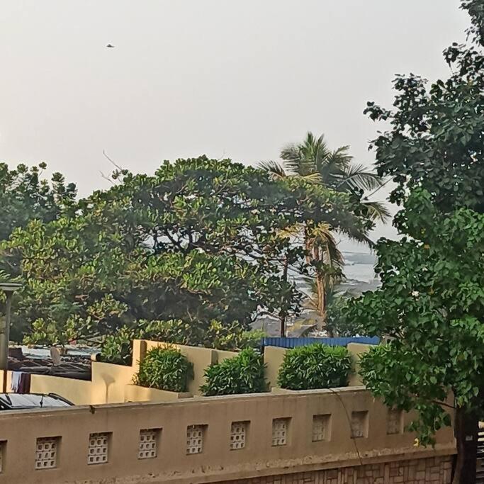 Cozy Private Ac Studio By The Sea Bandstand Bandra W Mumbai Nr Taj Lands End Apartment Екстериор снимка