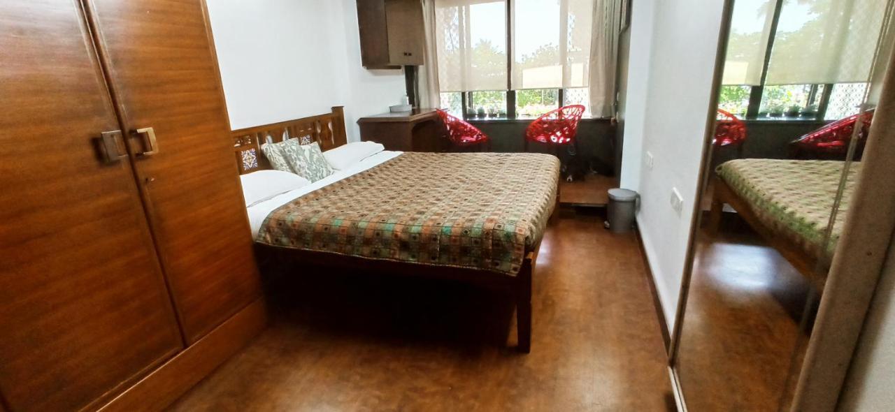 Cozy Private Ac Studio By The Sea Bandstand Bandra W Mumbai Nr Taj Lands End Apartment Екстериор снимка