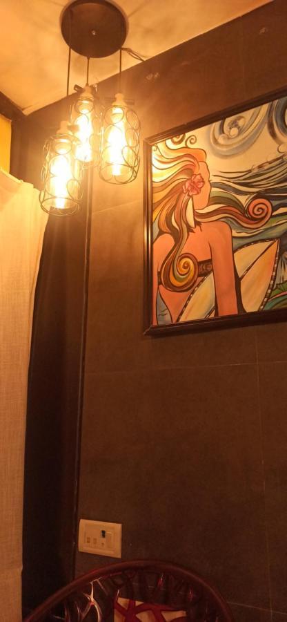 Cozy Private Ac Studio By The Sea Bandstand Bandra W Mumbai Nr Taj Lands End Apartment Екстериор снимка